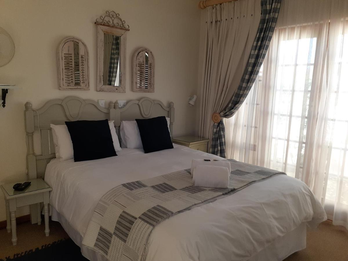 Sandstone Chameleon Guest House Fouriesburg Extérieur photo